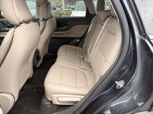 Used 2020 Lincoln Corsair Reserve w/ Elements Package image 6