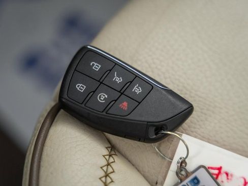 Used 2021 GMC Yukon XL Denali w/ Denali Premium Package image 52