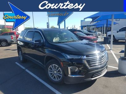 Used 2022 Chevrolet Traverse LT