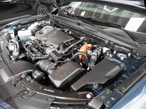 Used 2025 MAZDA CX-50 AWD 2.5 Hybrid w/ Premium Pkg image 34