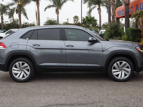Used 2022 Volkswagen Atlas Cross Sport SE AWD/4WD image 10