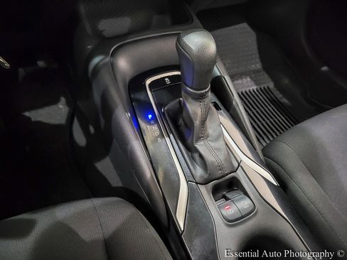 Used 2021 Toyota Corolla LE image 22