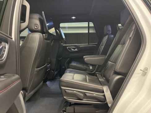 Used 2021 Chevrolet Tahoe RST w/ Luxury Package image 39