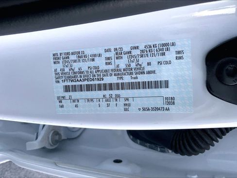 Used 2023 Ford F250 XL image 30