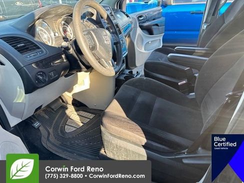 Used 2018 Dodge Grand Caravan w/ Climate Group FWD image 9