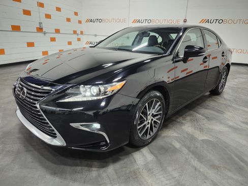 Used 2016 Lexus ES 350 w/ Premium Package w/Wood Trim image 15