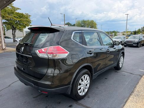 Used 2016 Nissan Rogue S FWD image 7