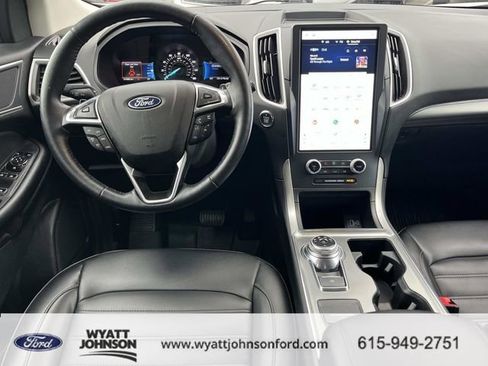 Certified 2022 Ford Edge SEL w/ Convenience Package AWD/4WD image 14