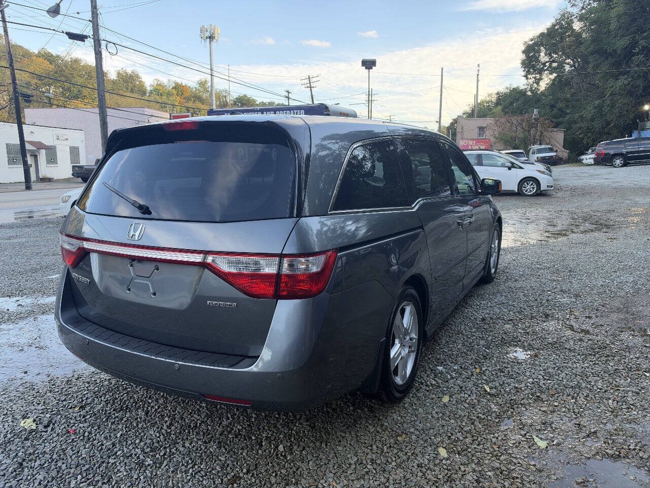 Used 2012 Honda Odyssey Touring image 8