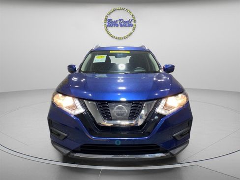 Used 2017 Nissan Rogue SV AWD/4WD image 7