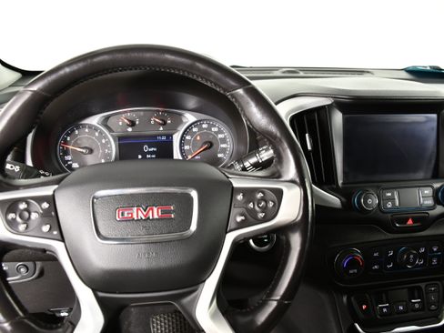 Used 2020 GMC Terrain SLT w/ Preferred Package AWD/4WD image 16