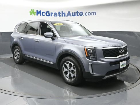Used 2022 Kia Telluride EX w/ Towing Package FWD image 2