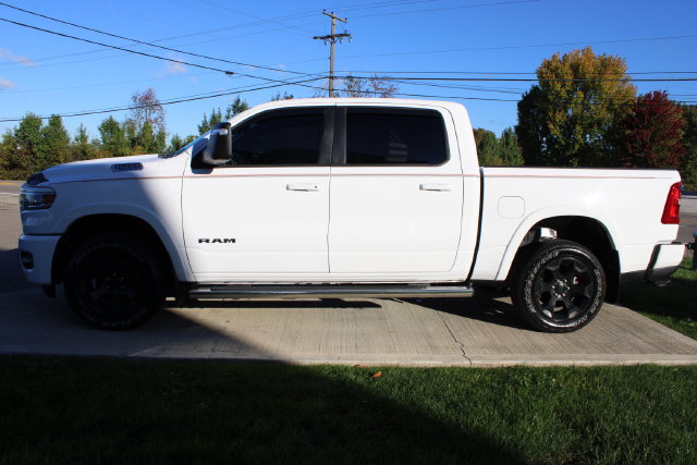 Used 2025 RAM 1500 Big Horn AWD/4WD image 33