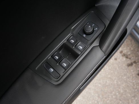 Used 2024 Volkswagen Tiguan S w/ MDO Package, Two-Row AWD/4WD image 21
