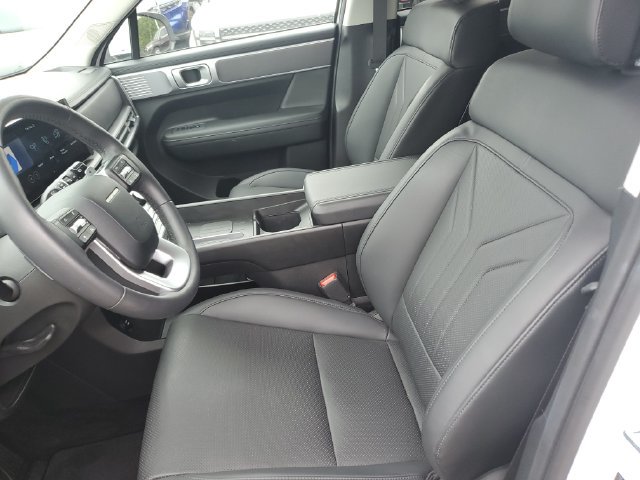 Used 2026 Hyundai Santa Fe SEL AWD/4WD image 17