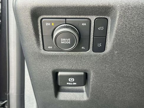 New 2025 Ford Expedition Max Platinum w/ Platinum Ultimate Package image 17