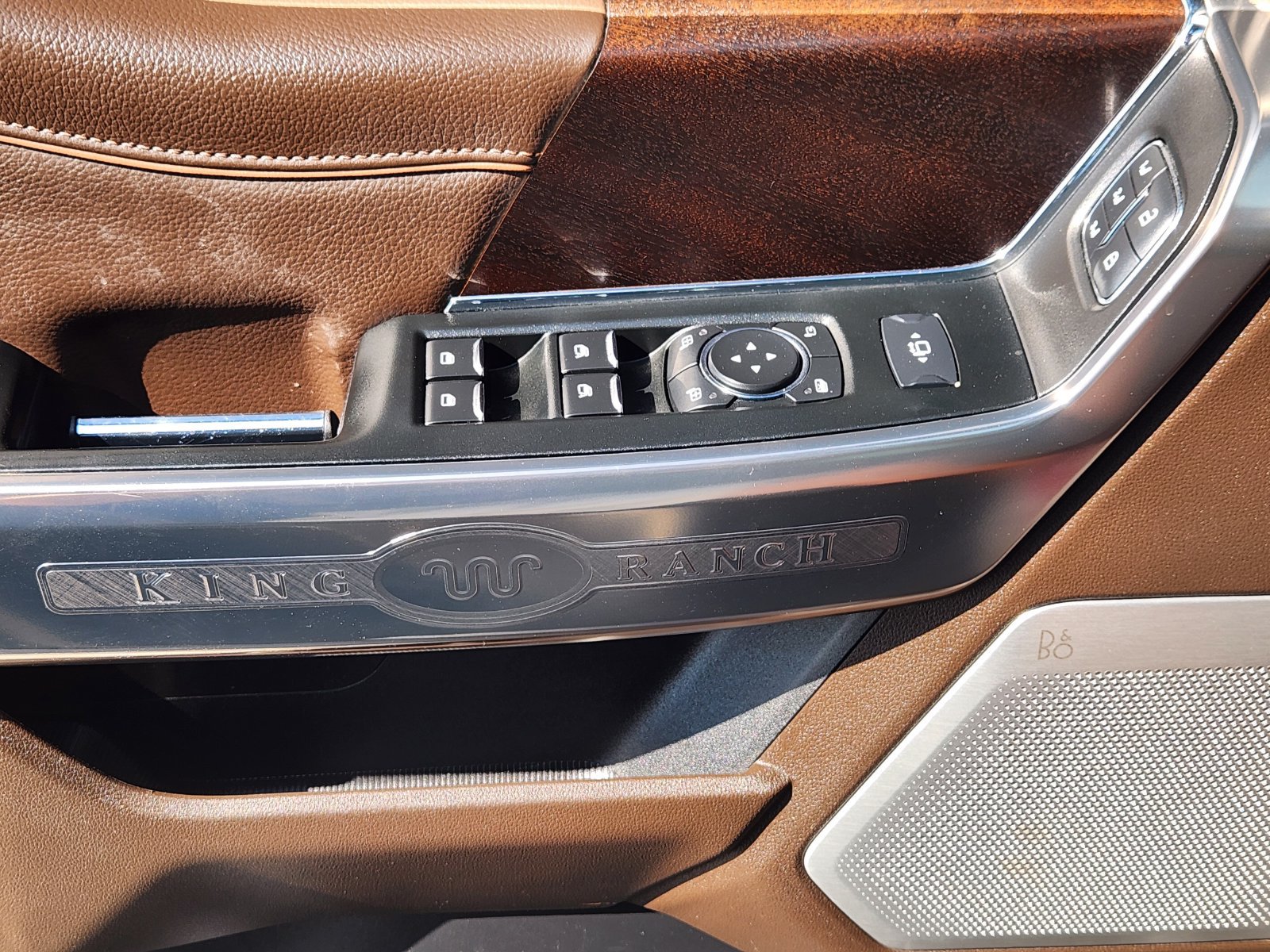 Used 2024 Ford F250 King Ranch w/ Chrome Package AWD/4WD image 28
