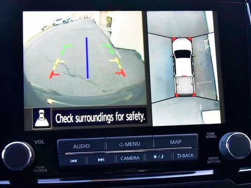 Used 2022 Nissan Frontier PRO-4X w/ Pro-4X Premium Package image 24