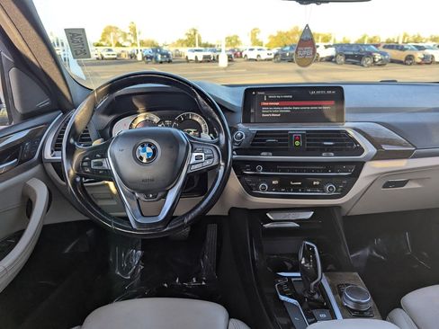 Used 2019 BMW X3 sDrive30i image 16