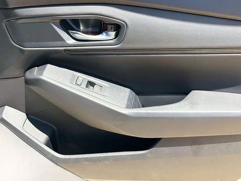 Used 2023 Honda Accord EX image 28