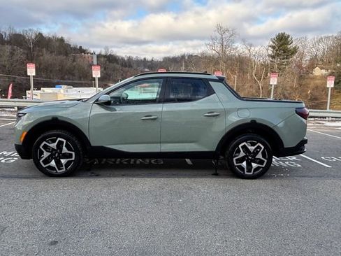 Used 2024 Hyundai Santa Cruz Limited image 3