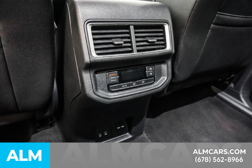 Used 2025 Volkswagen Atlas SE FWD image 56