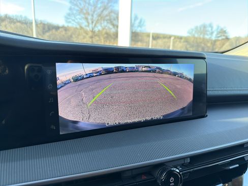 Certified 2025 Nissan Murano SV w/ Cargo Package image 19