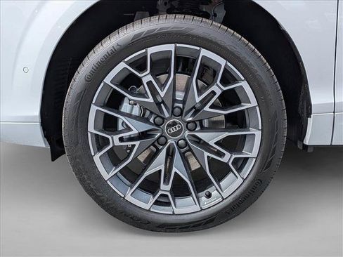 New 2026 Audi Q3 quattro 2.0T AWD/4WD image 10
