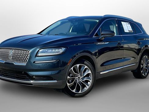 Used 2023 Lincoln Nautilus Reserve w/ Equipment Group 201A AWD/4WD image 13