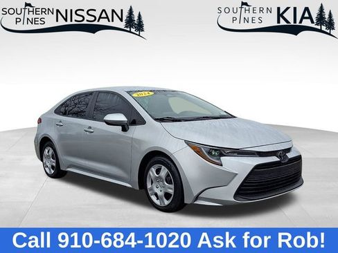 Used 2024 Toyota Corolla LE image 1