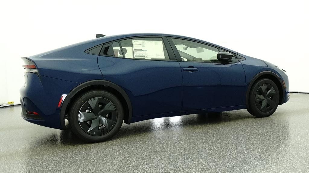 New 2027 Toyota Prius LE FWD image 29