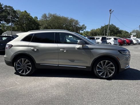 Used 2023 Lincoln Nautilus Reserve w/ Equipment Group 202A AWD/4WD image 6