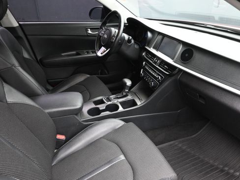 Used 2019 Kia Optima S image 27