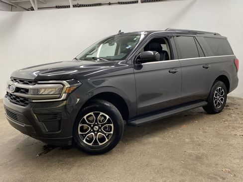 Used 2024 Ford Expedition Max XLT image 1