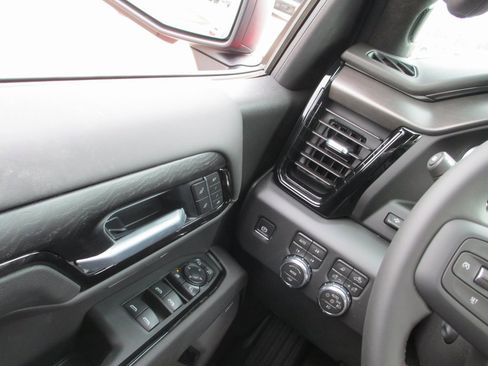 New 2026 GMC Sierra 1500 AT4X image 17