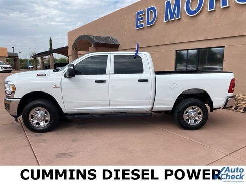 Used 2024 RAM 2500 Tradesman w/ Chrome Appearance Group image 5