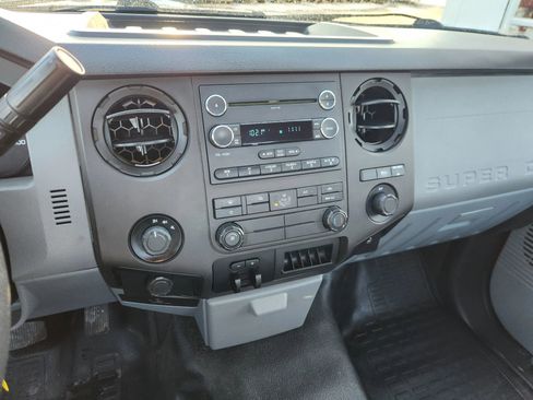 Used 2015 Ford F350 XL image 28