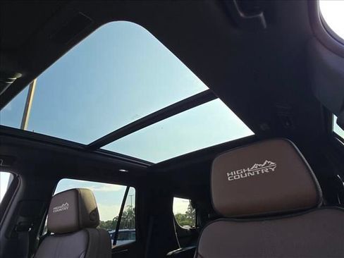 New 2026 Chevrolet Tahoe High Country AWD/4WD image 20