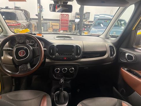 Used 2014 FIAT 500L Trekking FWD image 5