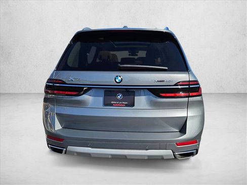 Certified 2024 BMW X7 xDrive40i w/ Premium Package image 7