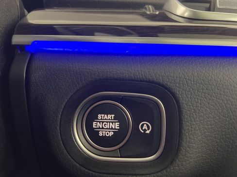 New 2026 Mercedes-Benz GLE 450 4MATIC image 34