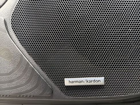 Certified 2025 Subaru Forester Limited w/ Popular Package #1 image 10