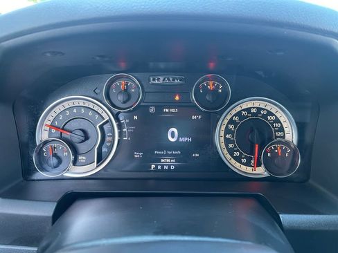 Used 2017 RAM 1500 Big Horn AWD/4WD image 26