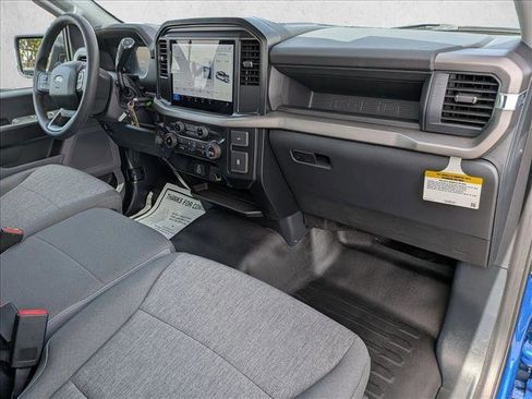 Used 2025 Ford F150 XL w/ Equipment Group 103A High AWD/4WD image 17
