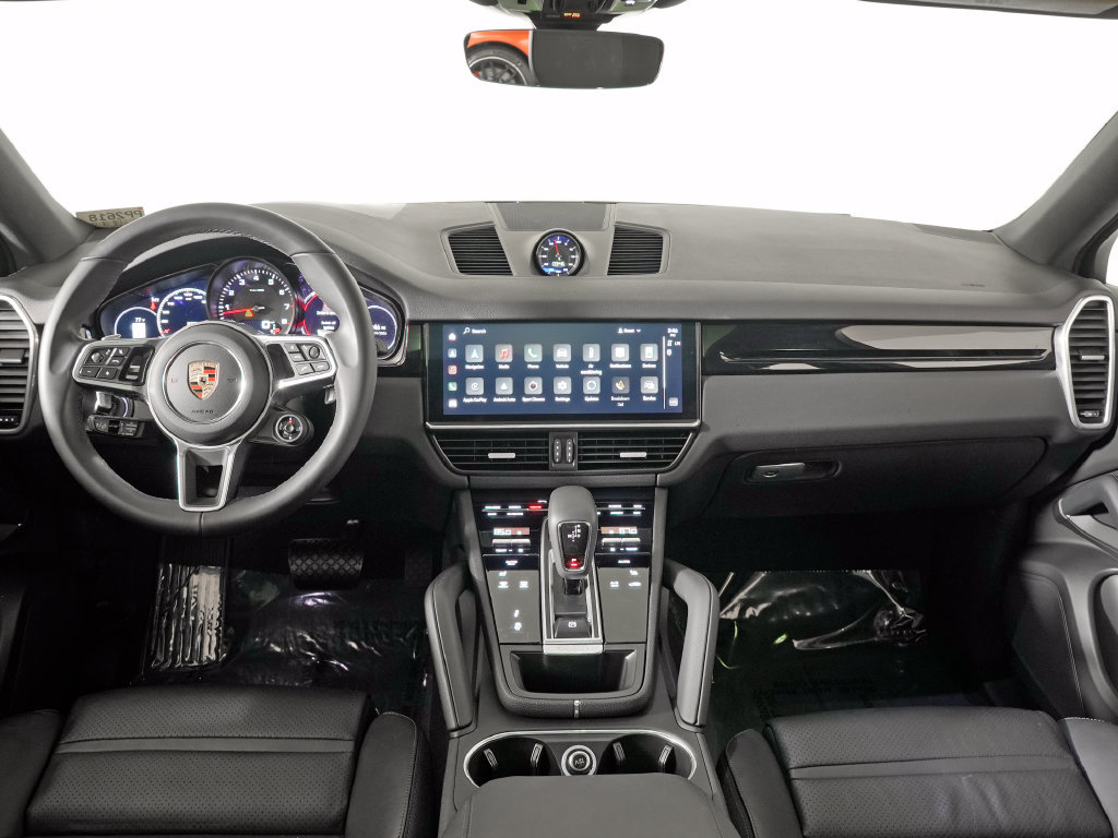 Certified 2023 Porsche Cayenne Coupe AWD/4WD image 22