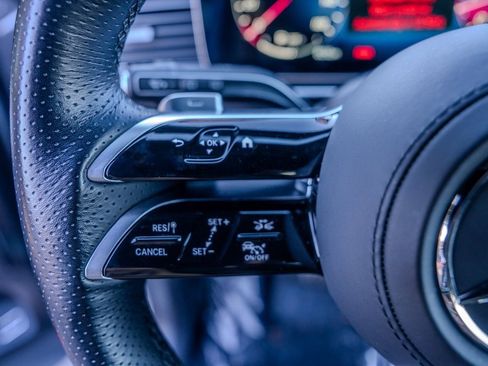 Used 2025 Mercedes-Benz GLS 450 4MATIC w/ AMG Line Exterior image 6