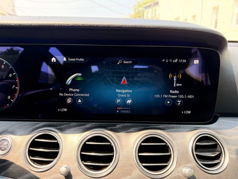 Used 2021 Mercedes-Benz E 350 4MATIC Sedan image 31