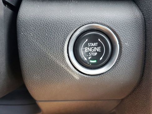 Certified 2025 GMC Acadia Elevation image 38