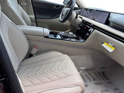 Used 2025 Genesis G80 2.5T Sport Prestige AWD/4WD image 16