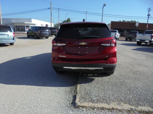 Used 2024 Chevrolet Equinox LT image 5